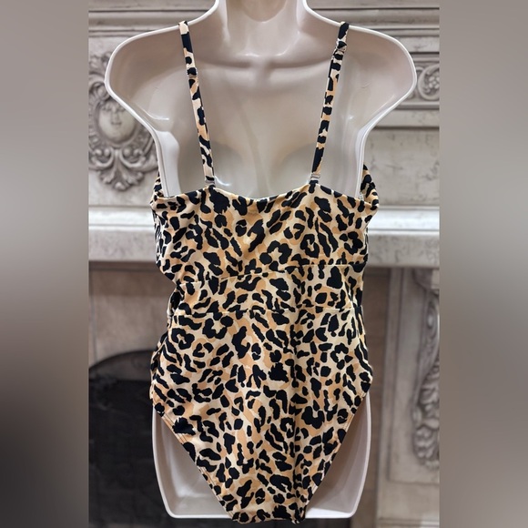 Eloquii Cheetah/Leopard Print Cut Out One Piece Bathing Suit Size 16 - Picture 3 of 13